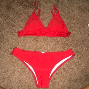 Zaful women’s bikini top and bottom